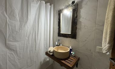 OPORTUNIDAD!!!!!VENTA-COMPLEJO DE 6 DEPTOS-EXCELENTE UBICACION