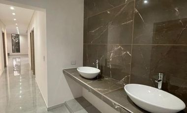 Casa en venta - 3 Dormitorios 5 Baños - Cocheras - 1500Mts2 - Canning