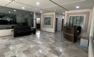 Oficina en  Venta en Av. constituyentes Pte Queretaro