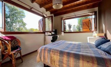 Casa en venta - 5 Dormitorios 3 Baños - 1.000Mts2 - Mar del Plata