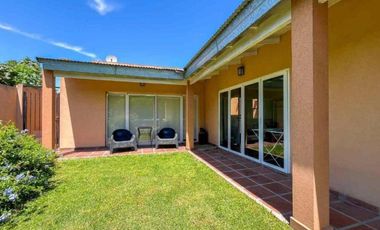 PH en venta - 2 Dormitorios 2 Baños - 400Mts2 - Tolosa