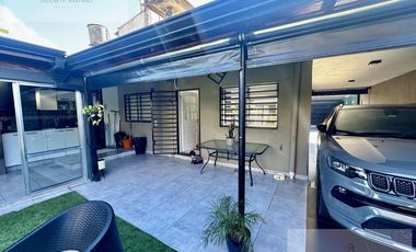 Casa de categoria , 4 ambientes Quilmes Oeste.