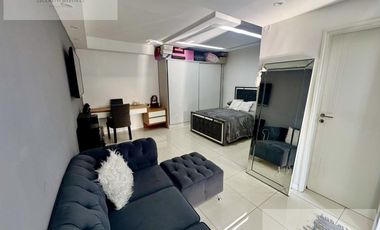 Casa de categoria , 4 ambientes Quilmes Oeste.