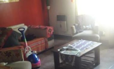 BERUTTI 200 - 2 CASAS - LOTE 220 MTS - V MARTELLI - VENDE
