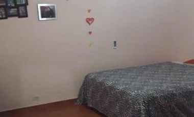 BERUTTI 200 - 2 CASAS - LOTE 220 MTS - V MARTELLI - VENDE