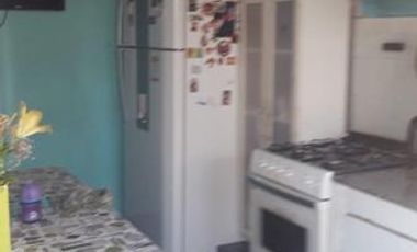 BERUTTI 200 - 2 CASAS - LOTE 220 MTS - V MARTELLI - VENDE