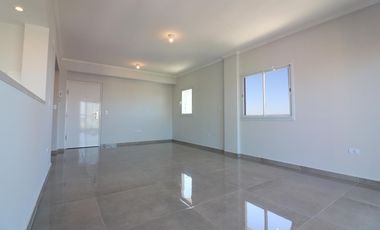 Departamento 4 ambientes- VENTA, San Martin(Ctro)