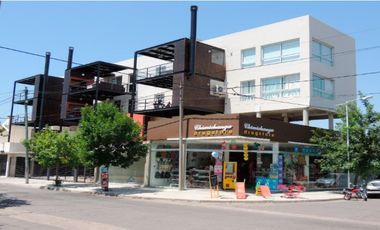 Departamento en venta - 2 Dormitorios 2 Baños - San Pedro