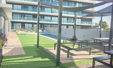 Departamento en Remedios De Escalada