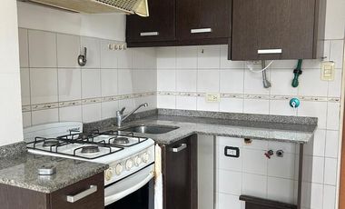 DEPARTAMENTO MONO AMBIENTE  EN ALQUILER -CASTELAR SUR