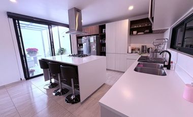 CASA EN VENTA A 5 MIN DE METEPEC