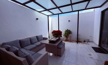 CASA EN VENTA A 5 MIN DE METEPEC
