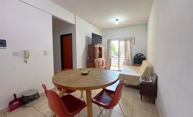 Venta.Departamento. 3 ambientes. Balcón. Villa Dominico. Wilde.
