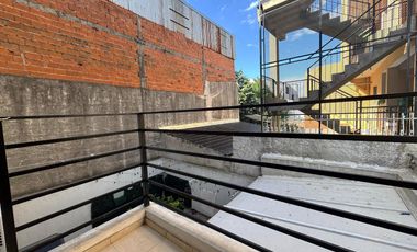 Venta.Departamento. 3 ambientes. Balcón. Villa Dominico. Wilde.