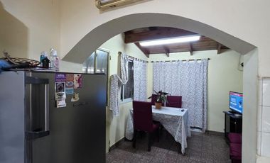 Casa en venta - 4 Dormitorios 3 Baños - San Fernando