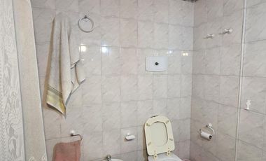 Casa en venta - 4 Dormitorios 3 Baños - San Fernando