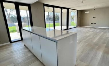 Casa en  Greenville Polo & Resort