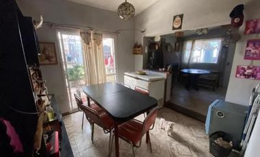 Casa en venta - 4 Dormitorios 2 Baños - Mar del Tuyú