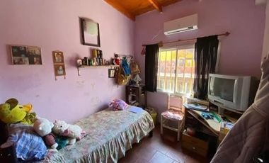 Casa en venta - 4 Dormitorios 2 Baños - Mar del Tuyú