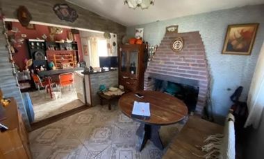 Casa en venta - 4 Dormitorios 2 Baños - Mar del Tuyú