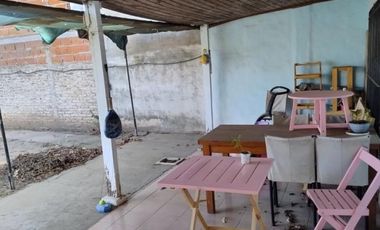 Casa en venta - 2 Dormitorios 1 Baño -  Cochera - 320Mts2 - Carmen de Areco