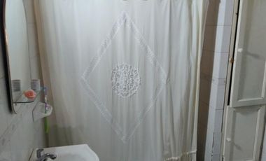 Casa en venta - 2 Dormitorios 1 Baño -  Cochera - 320Mts2 - Carmen de Areco