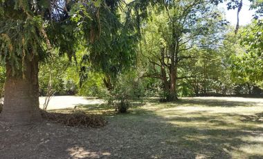 Casa en venta - 4 Dormitorios 2 Baños - Cochera - 2.038Mts2 - Tortuguitas