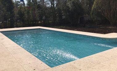 Casa en venta - 4 Dormitorios 2 Baños - Cochera - 2.038Mts2 - Tortuguitas