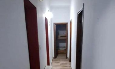 Casa en venta - 4 Dormitorios 2 Baños - Cochera - 2.038Mts2 - Tortuguitas