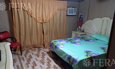 Venta de Chalet 3 ambientes en  Wilde con jardin, pileta y local (25219)