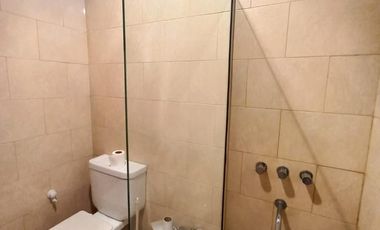 Hostería ubicada en el corazón de San Bernardo, Santa Maria de Oro  735