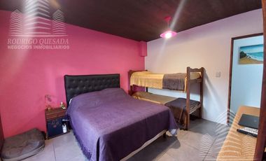 Hostería ubicada en el corazón de San Bernardo, Santa Maria de Oro  735