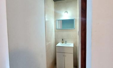 Hostería ubicada en el corazón de San Bernardo, Santa Maria de Oro  735