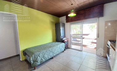 Hostería ubicada en el corazón de San Bernardo, Santa Maria de Oro  735