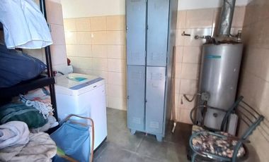 Hostería ubicada en el corazón de San Bernardo, Santa Maria de Oro  735