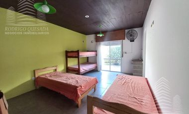 Hostería ubicada en el corazón de San Bernardo, Santa Maria de Oro  735