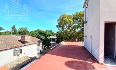 Hostería ubicada en el corazón de San Bernardo, Santa Maria de Oro  735