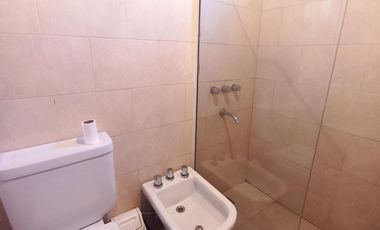 Hostería ubicada en el corazón de San Bernardo, Santa Maria de Oro  735