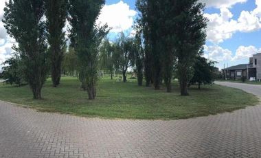 VENTA LOTE:  Barrio Abierto LAS TARDES- Roldan