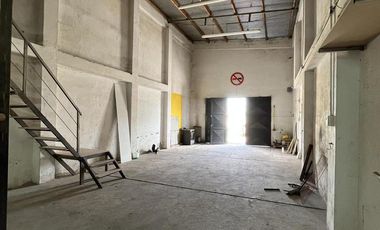 Venta Lote en Esquina - Galpón 160 m2   2 Dptos - B° Don Bosco III -  Neuquén Capital