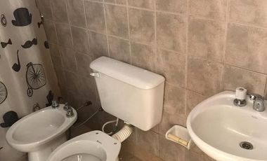 Venta Lote en Esquina - Galpón 160 m2   2 Dptos - B° Don Bosco III -  Neuquén Capital