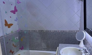 PH en venta - 3 Dormitorios 1 Baño - Hurlingham