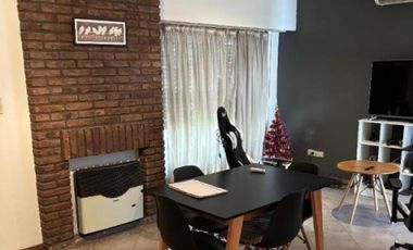 PH en venta - 3 Dormitorios 1 Baño - Hurlingham