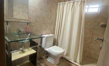 Casa en venta - 3 Dormitorios 3 Baños - Cabañas - 550Mts2 - El Trapiche