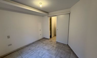 Departamento en Alquiler de 1 Dormitorio con Cochera - Barrio Cofico