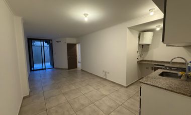 Departamento en Alquiler de 1 Dormitorio con Cochera - Barrio Cofico