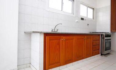 Departamento en venta - 3 Dormitorios 2 Baños - Cocheras - 169Mts2 - La Plata