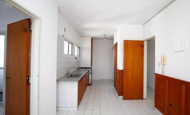 Departamento en venta - 3 Dormitorios 2 Baños - Cocheras - 169Mts2 - La Plata