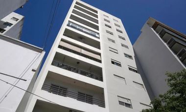 Departamento en venta - 3 Dormitorios 2 Baños - Cocheras - 169Mts2 - La Plata