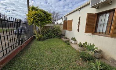 Casa en  Psje. 29 de Septiembre 1417